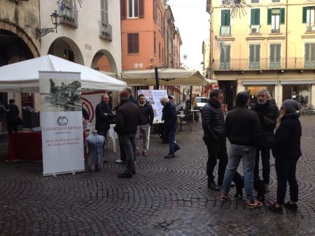 Il gazebo in Piazza Mantegna del 7 dicembre