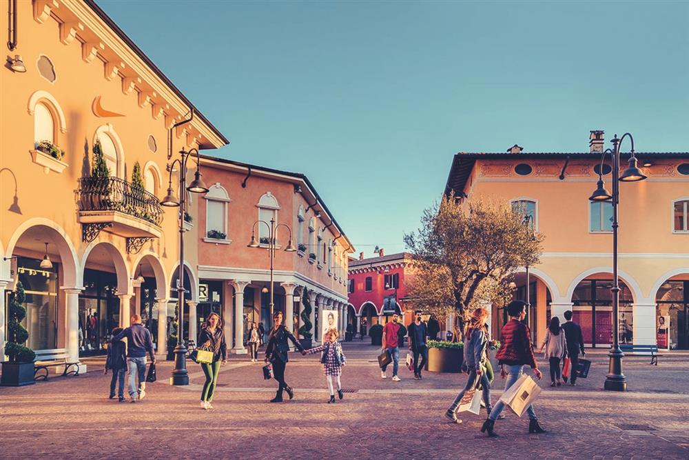 partenership canottieri mantova outlet