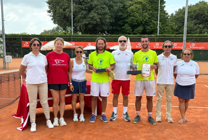Giuseppe La Vela vince l'open Canottieri Mincio Giuseppe La Vela vince l'open Canottieri Mincio