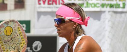 Stage gratuito di beach tennis con Silvia Storari