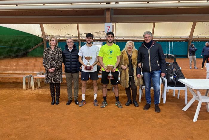 La Vela vince l'Open di Natale